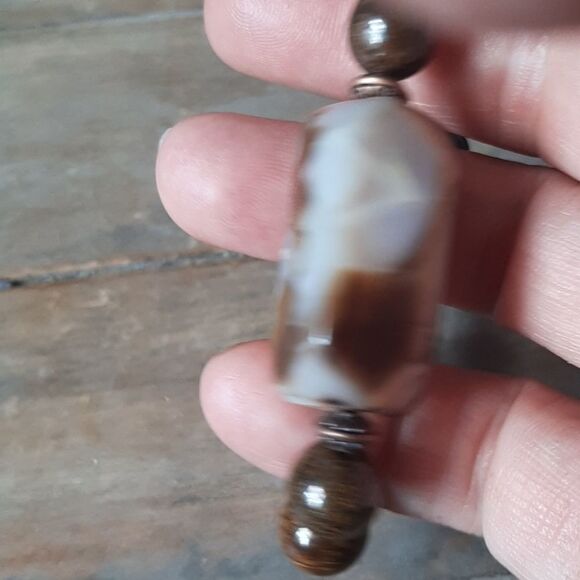 Agate & Bronzite Stretch Bracelet - Picture 4 of 5